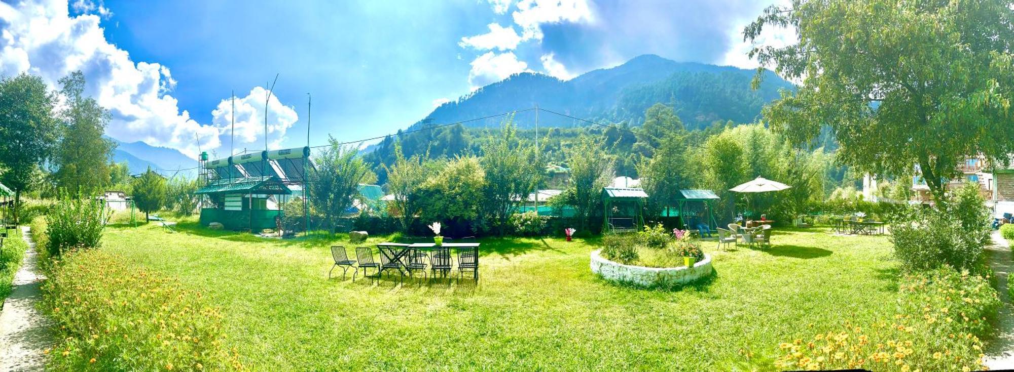 Himalayan Hill Queen Resort, Manali M98160-43400 Eksteriør bilde