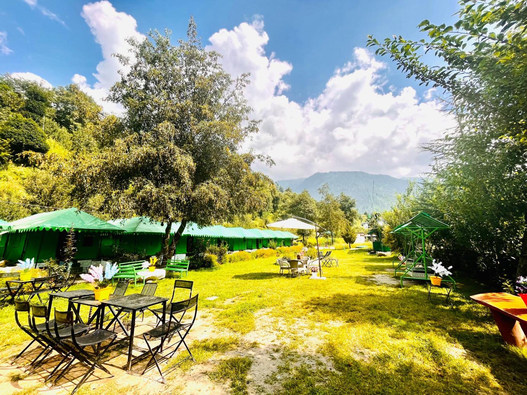 Himalayan Hill Queen Resort, Manali M98160-43400 Eksteriør bilde