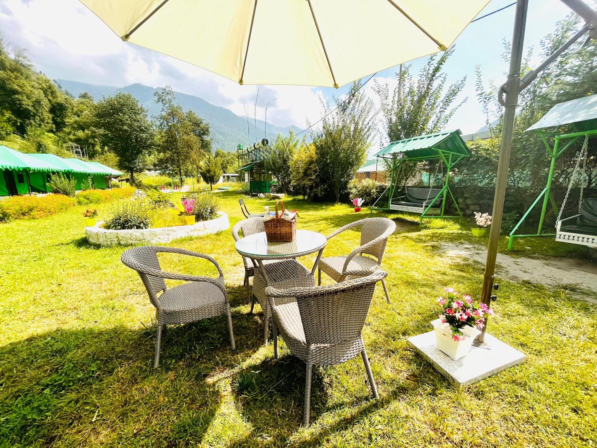 Himalayan Hill Queen Resort, Manali M98160-43400 Eksteriør bilde